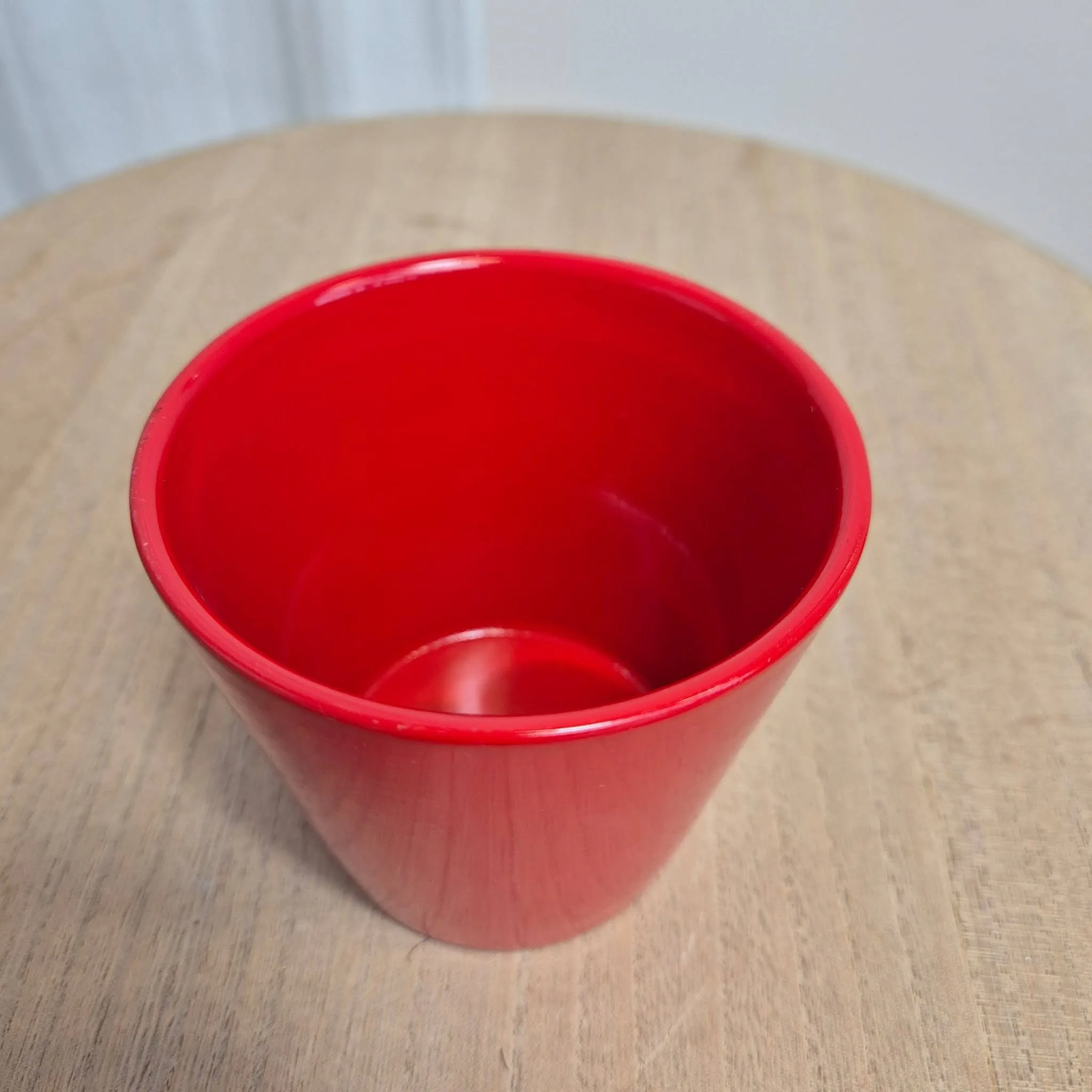 Osłonka ceramiczna czerwona połysk