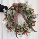 Wianek na drzwi świąteczny bożonarodzeniowy sztuczny brązowy 55cm