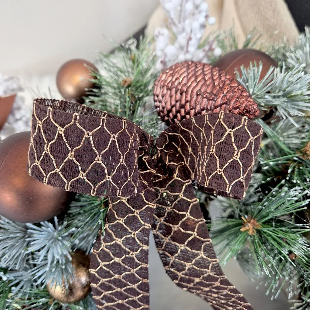 Wianek na drzwi świąteczny bożonarodzeniowy sztuczny brązowy 55cm