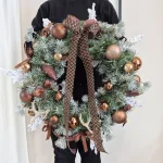 Wianek na drzwi świąteczny bożonarodzeniowy sztuczny brązowy 55cm