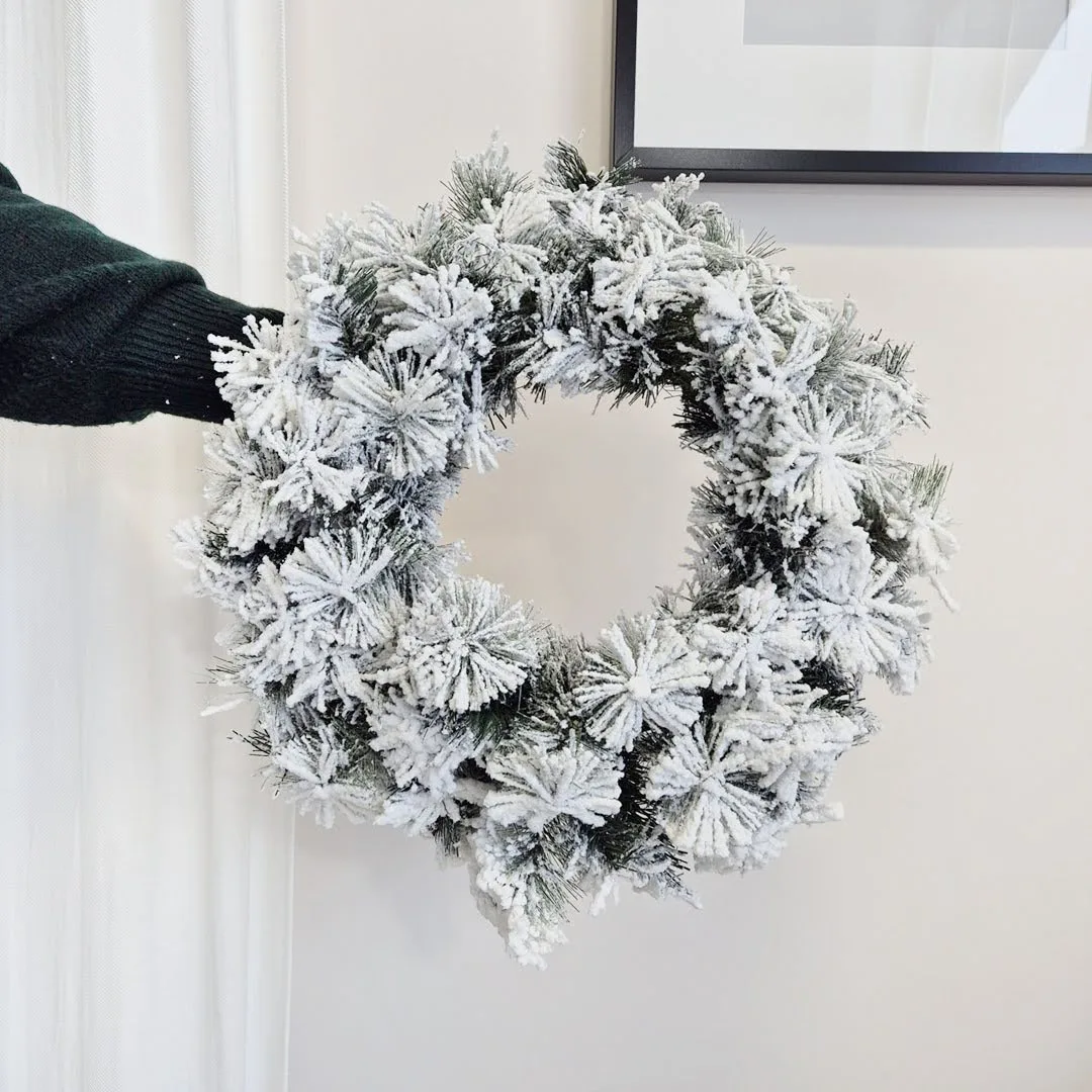Wianek na drzwi świąteczny zimowy z jodły ośnieżone gałązki sztuczny 50cm