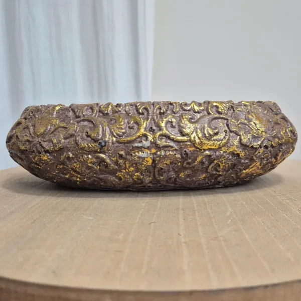 Osłonka na doniczkę betonowa brązowa ze złotymi zdobieniami 20x10cm