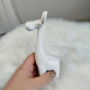 Renifer biały ceramiczny świąteczna figurka 15cm