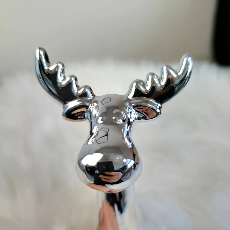 Renifer srebrny ceramiczny świąteczna figurka 15cm