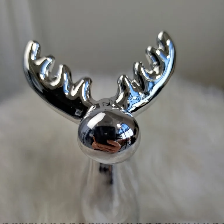 Renifer srebrny ceramiczny świąteczna figurka 16cm