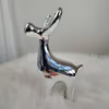 Renifer srebrny ceramiczny świąteczna figurka 16 cm