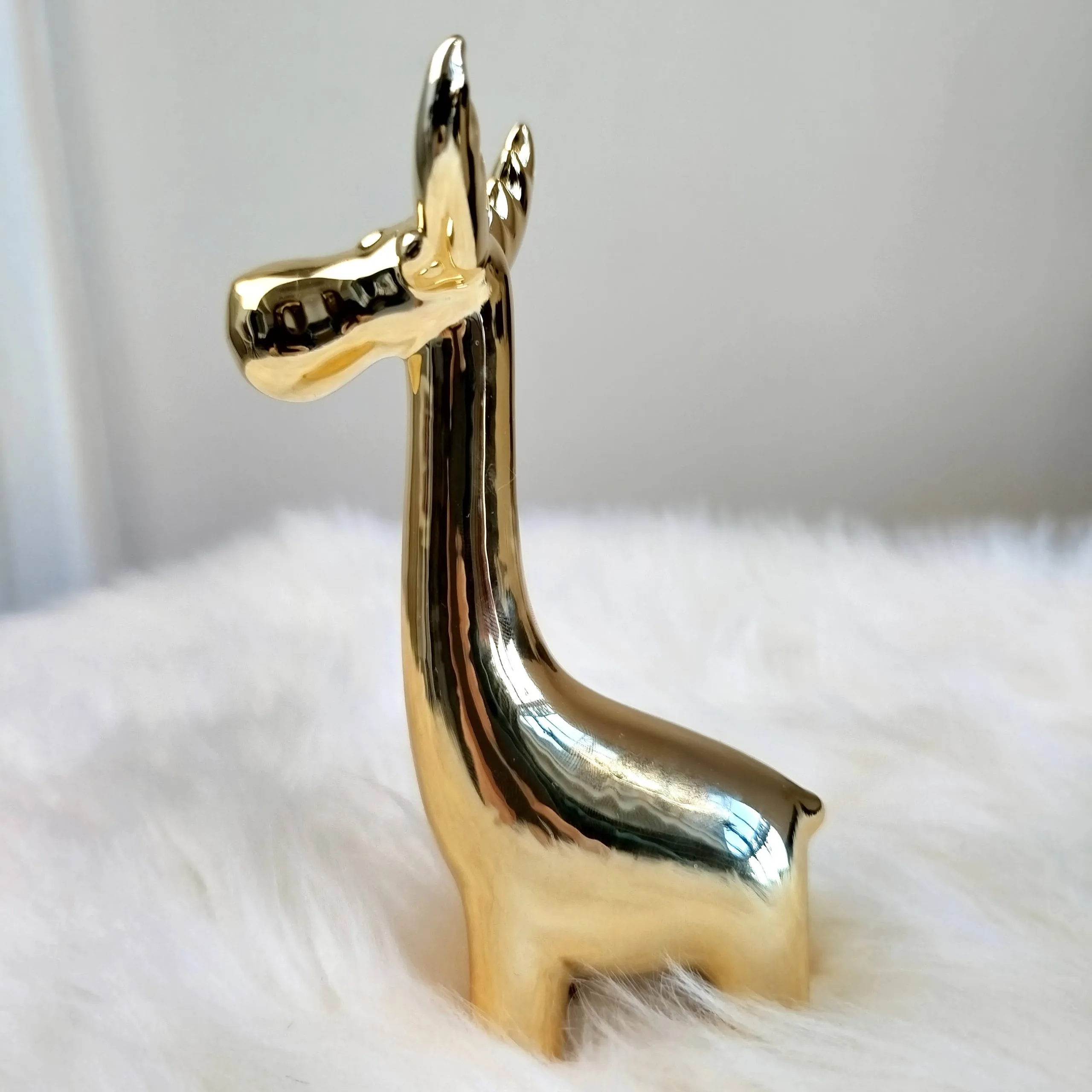 Renifer złoty ceramiczny świąteczna figurka 15cm