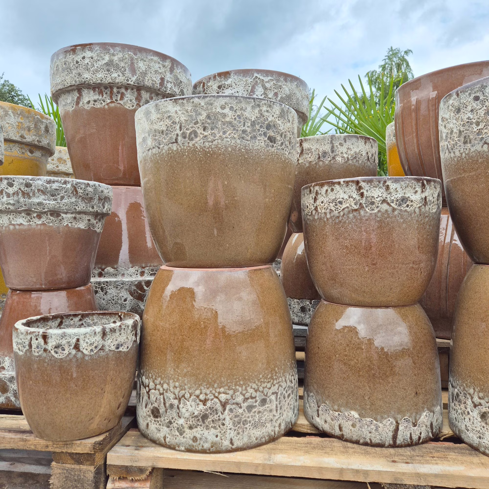 Doniczka ceramiczna brązowa z efektem lawy wulkanicznej 25cm